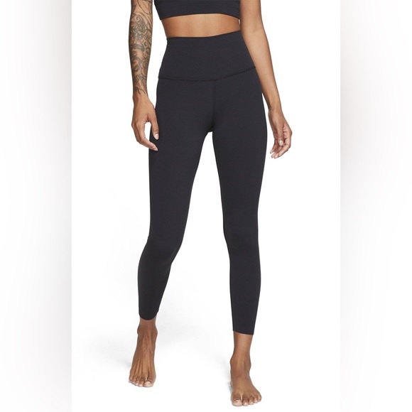 NIKE Yoga DRI-FIT Luxe High-waisted 7/8 Infinalon Black Legging - Picture 4 of 5